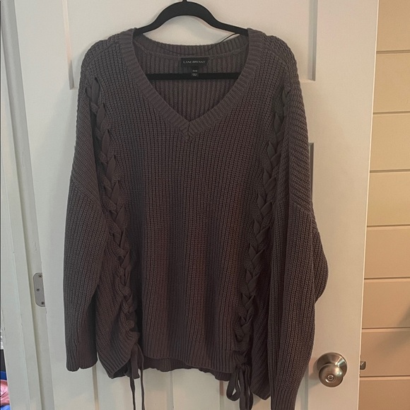 Sweater with ties - Picture 1 of 1